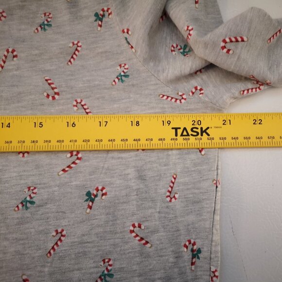 Reitmans Ladies V-neck 1/4 Button Closure Sleep Shirt - Picture 7 of 9